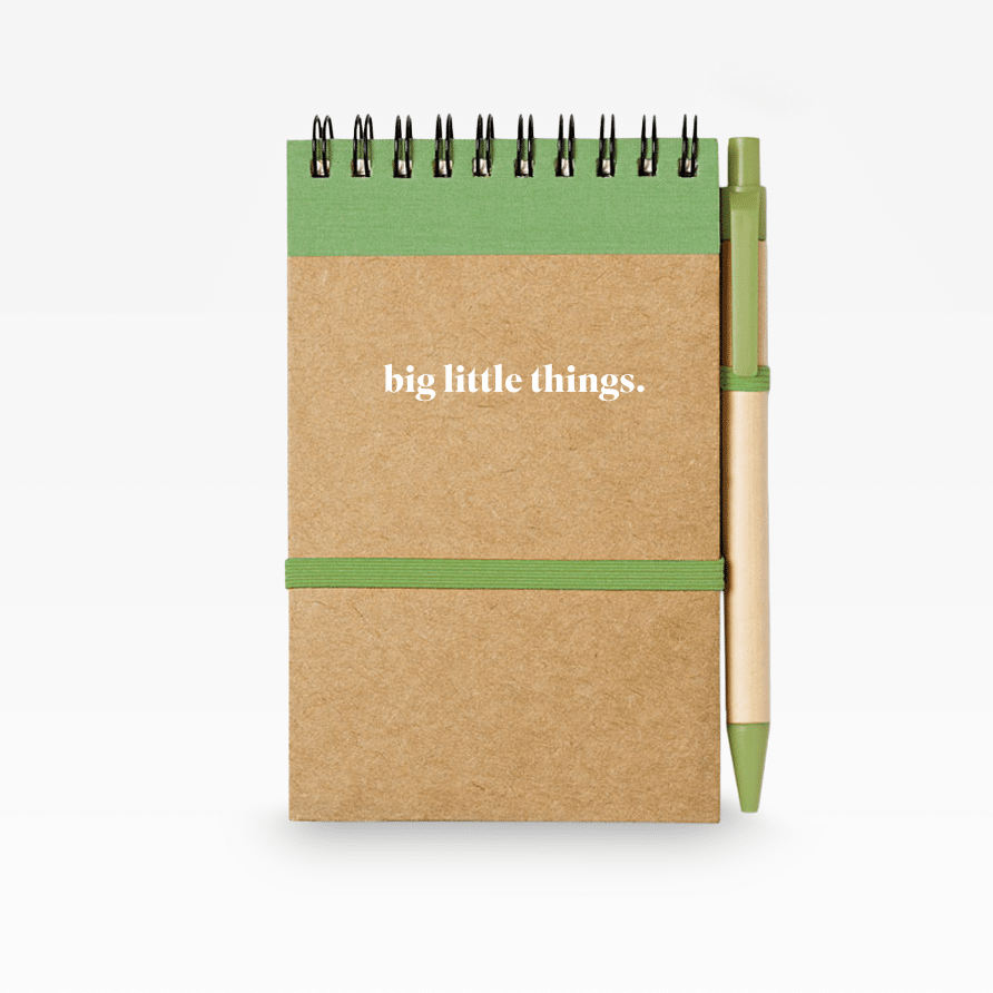 Individualisierbarer Notizblock Sonora mit recyceltem Blankopapier und Kugelschreiber