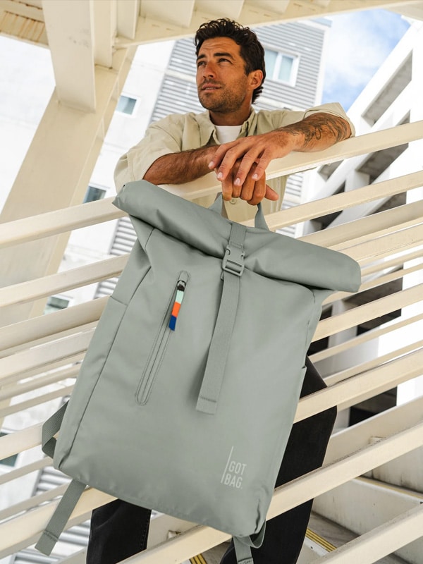 Individualisierbarer blauer Rucksack – ideal für Branding, Sport und Freizeit.