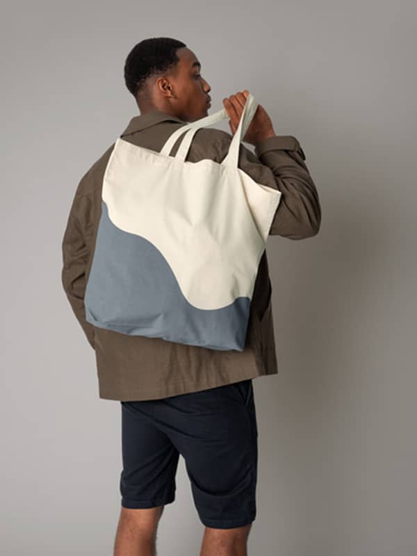 Personalisierbare Tragetasche mit einzigartigem Design, kreatives Marketing für deine Botschaft